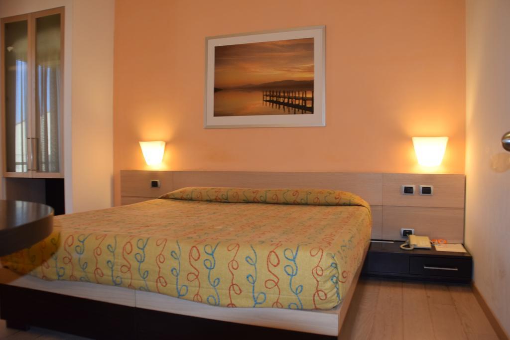 Hotel I Cedri Scandicci Buitenkant foto